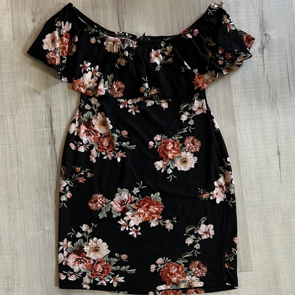 Body con off the shoulder ruffle dress